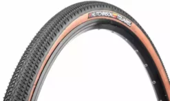 Pneu Vélo Gravel Hutchinson Touareg Tubeless Ready 700 -Schwalbe Soldes Pneu Hutchinson Touareg HardSkin Tubeless Ready 127 tpi noir beige 494x294 26bc59d5 b7fa 41b2 9113 b0e0bec77e3b