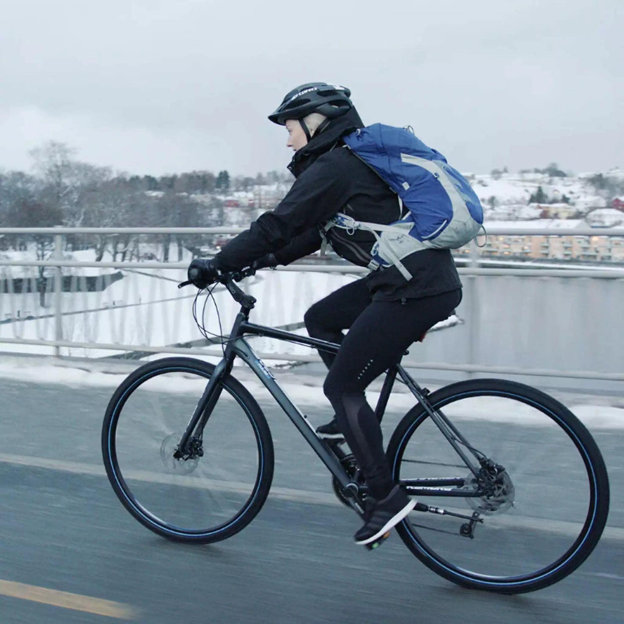 Système De Pneus Interchangeables Ville, Clouté Et VTC Retyre 6 Système De Pneus Interchangeables Ville, Clouté Et VTC Retyre – Image 6