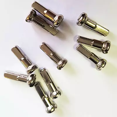 CN-Spoke Rayons Vélo Noirs 2 Mm Avec écrous - Lot De 10 Pièces 3 CN-Spoke Rayons Vélo Noirs 2 Mm Avec écrous - Lot De 10 Pièces – Image 3