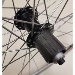 Mach1 Roue Vélo Course 700 Arrière Alu Cassette à Blocage Rapide -Schwalbe Soldes roue velo course 700 arriere alu cassette a blocage rapide full 3